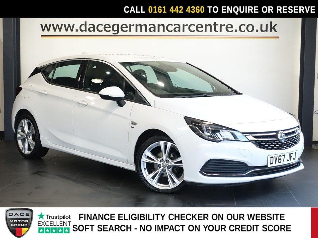 White 2017 Vauxhall Astra Hatchback Front-wheel drive Manual