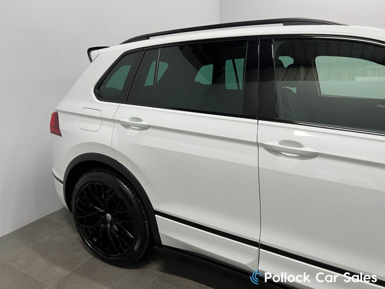 2021 VOLKSWAGEN TIGUAN 1.5 TSI R-Line SUV 5dr Petrol DSG Euro 6 (s/s) (150 ps) 21",Aero Kit,FVWSH, - vehicle photo 11 for sale on PureCar