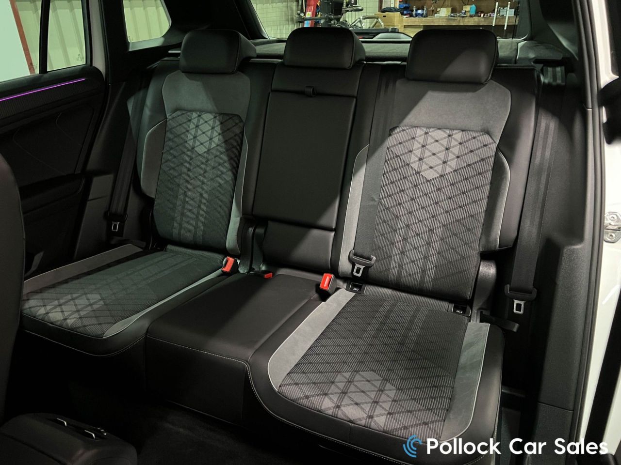 2021 VOLKSWAGEN TIGUAN 1.5 TSI R-Line SUV 5dr Petrol DSG Euro 6 (s/s) (150 ps) 21",Aero Kit,FVWSH, - vehicle photo 40 for sale on PureCar