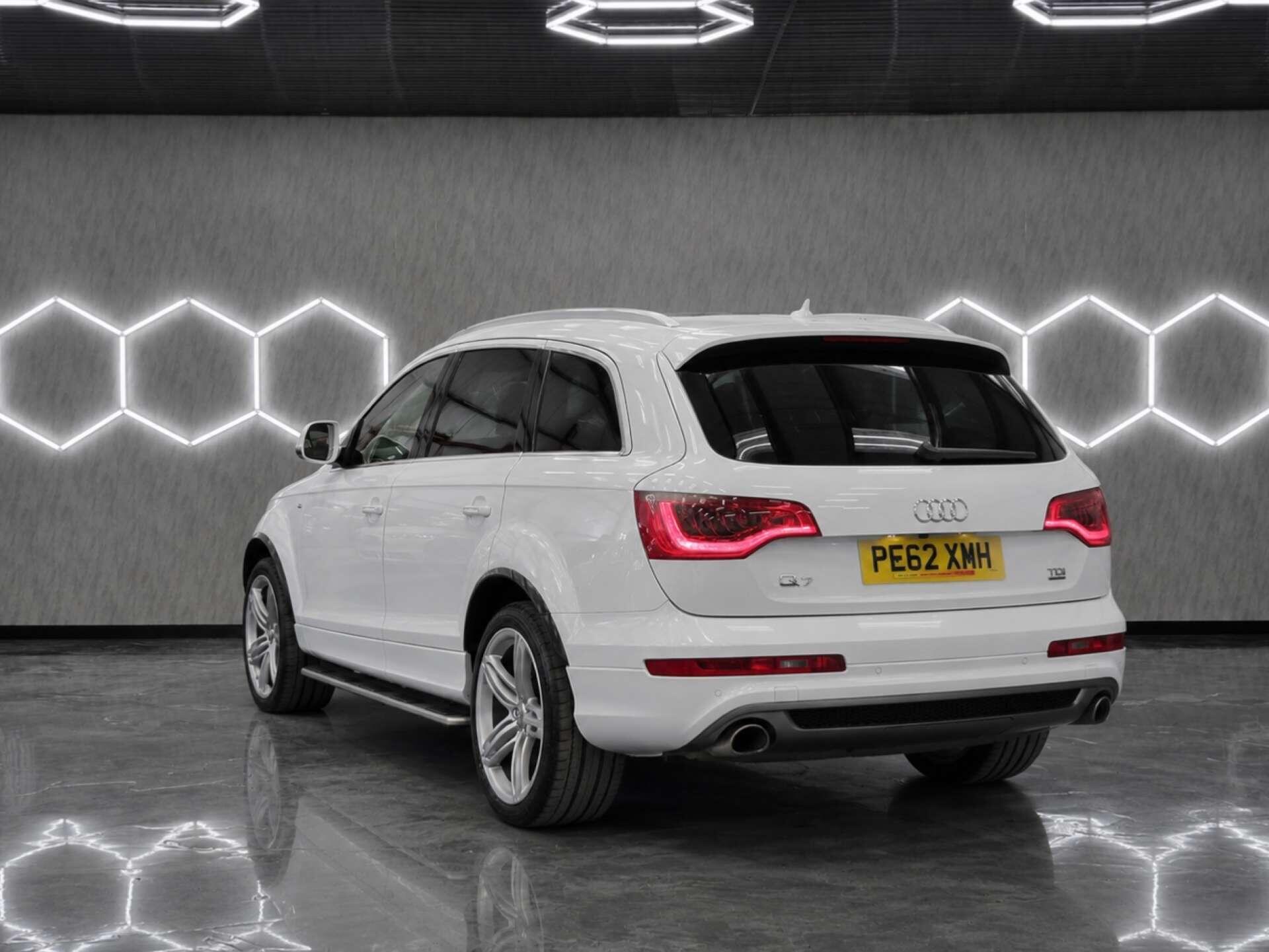 2012 62 AUDI Q7