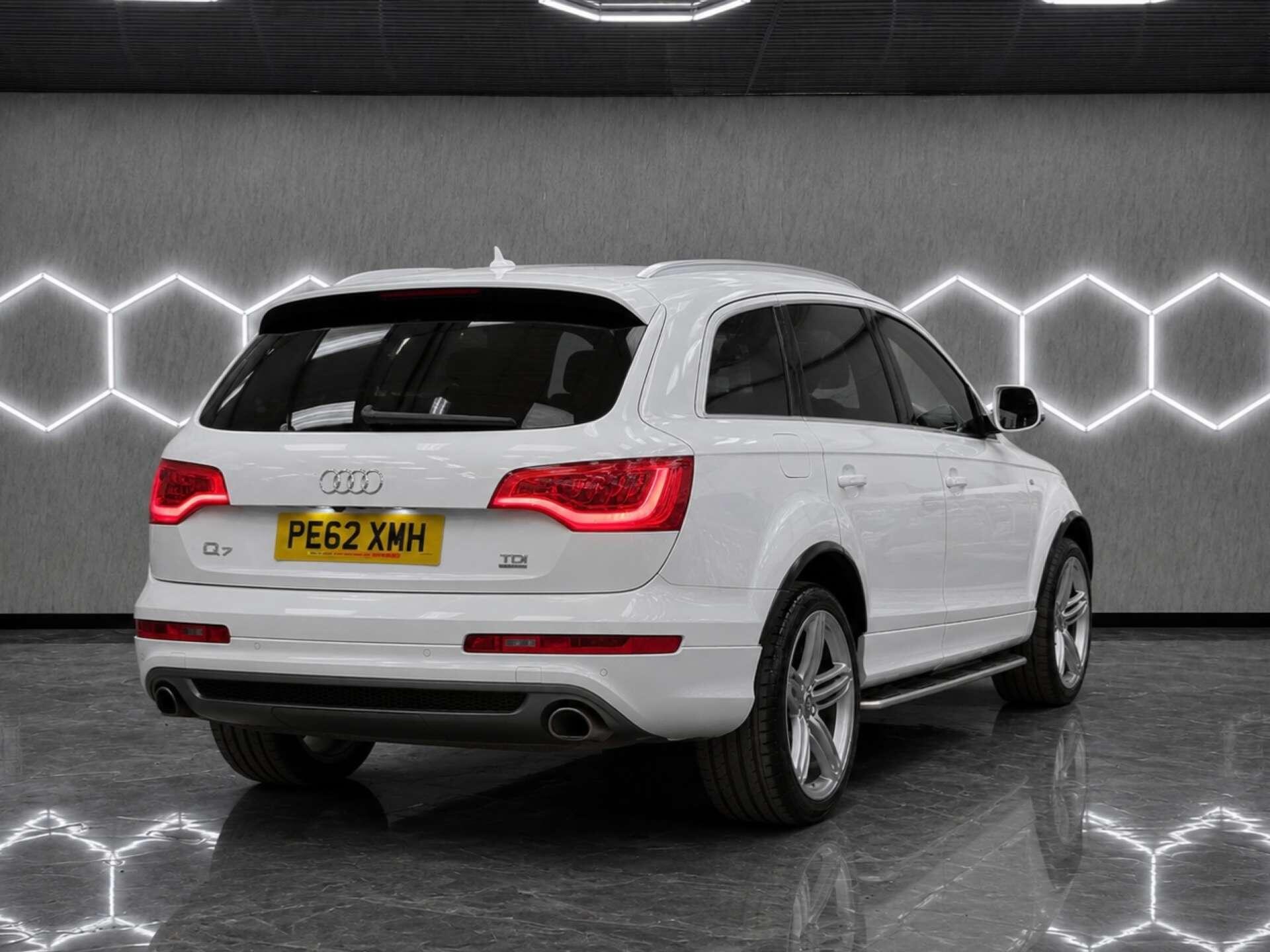 2012 62 AUDI Q7