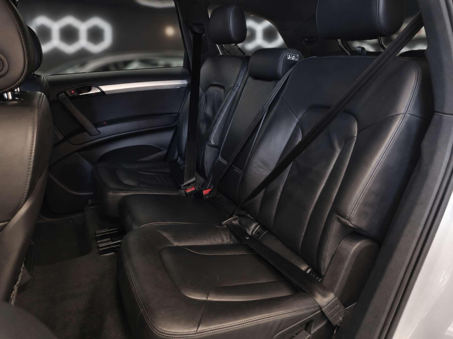 2012 62 AUDI Q7
