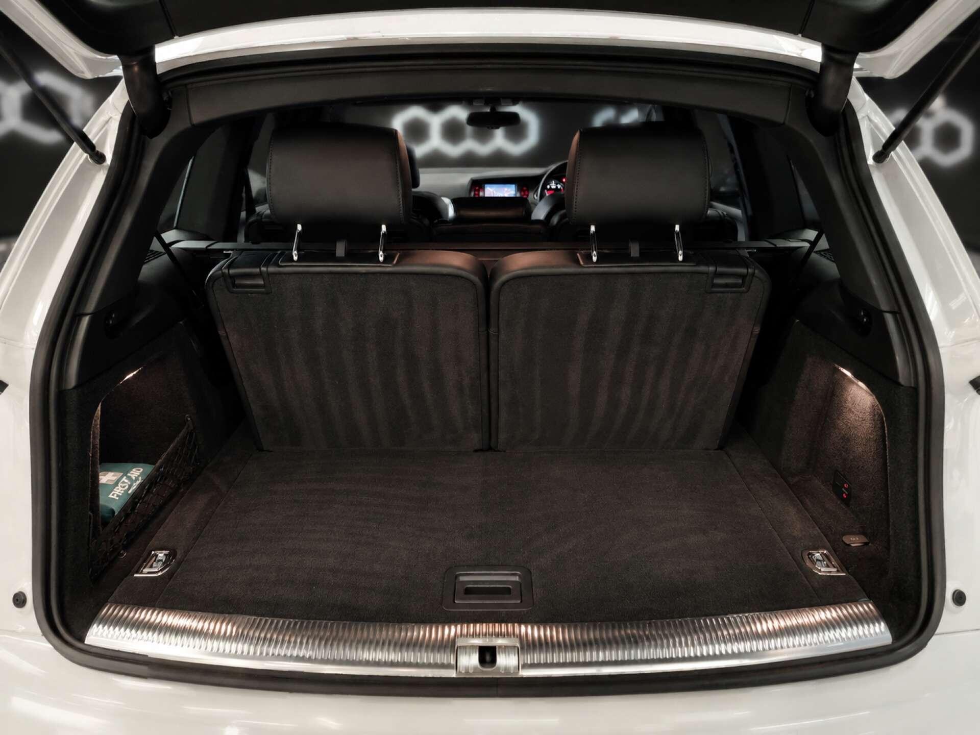 2012 62 AUDI Q7