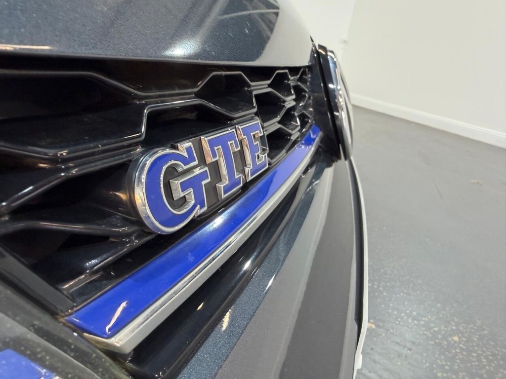 2018 Volkswagen Golf — image 4