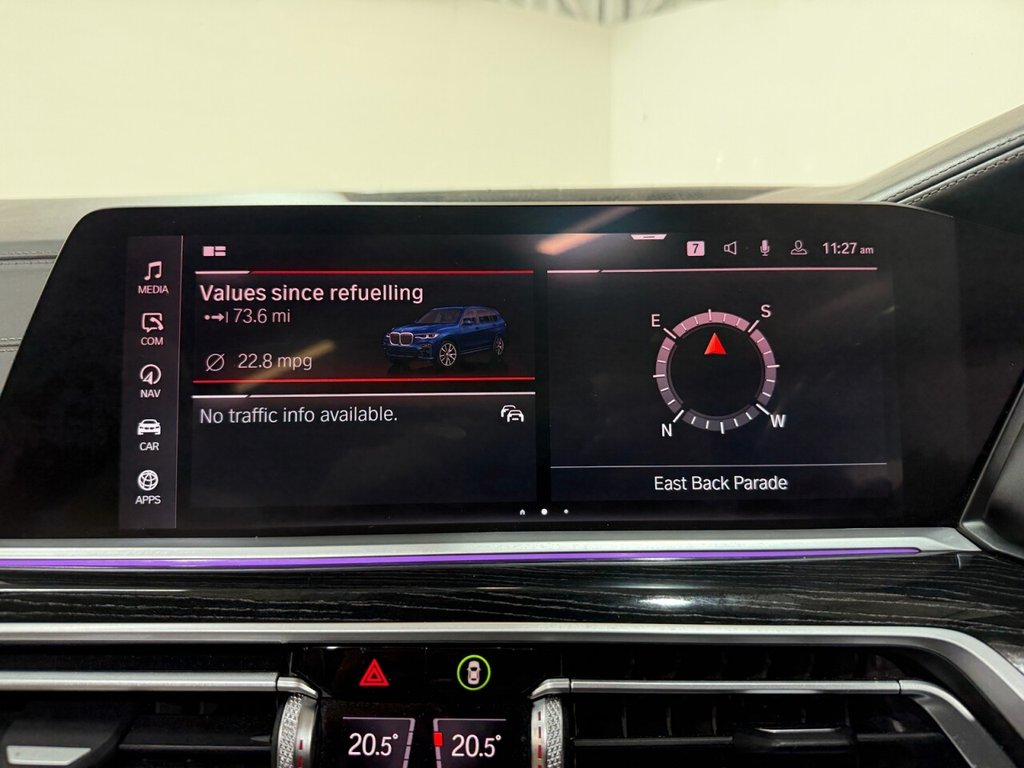 2020 BMW X7 — image 7