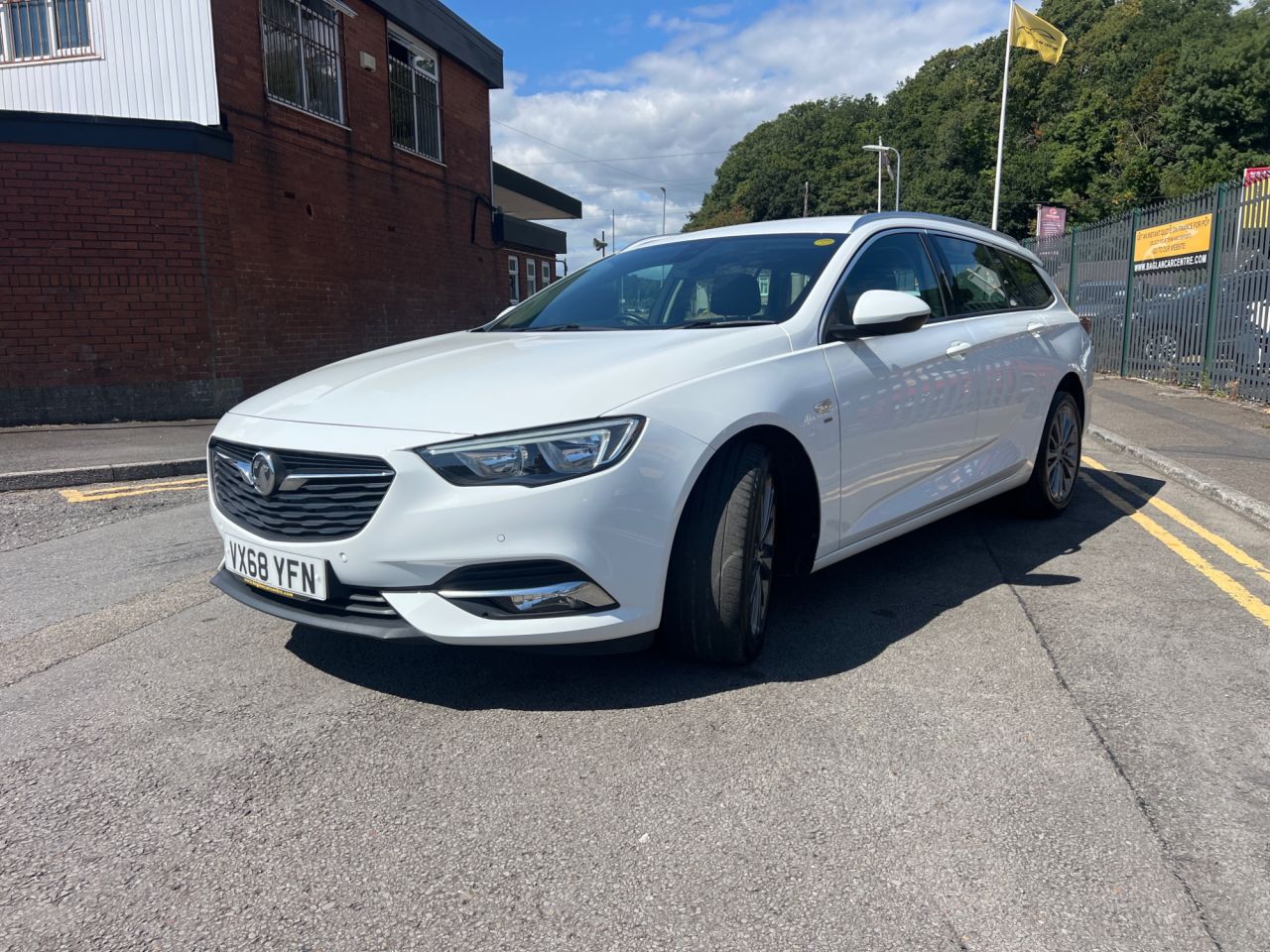 2018 68 VAUXHALL INSIGNIA