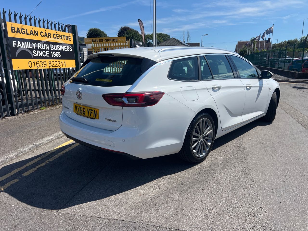 2018 68 VAUXHALL INSIGNIA