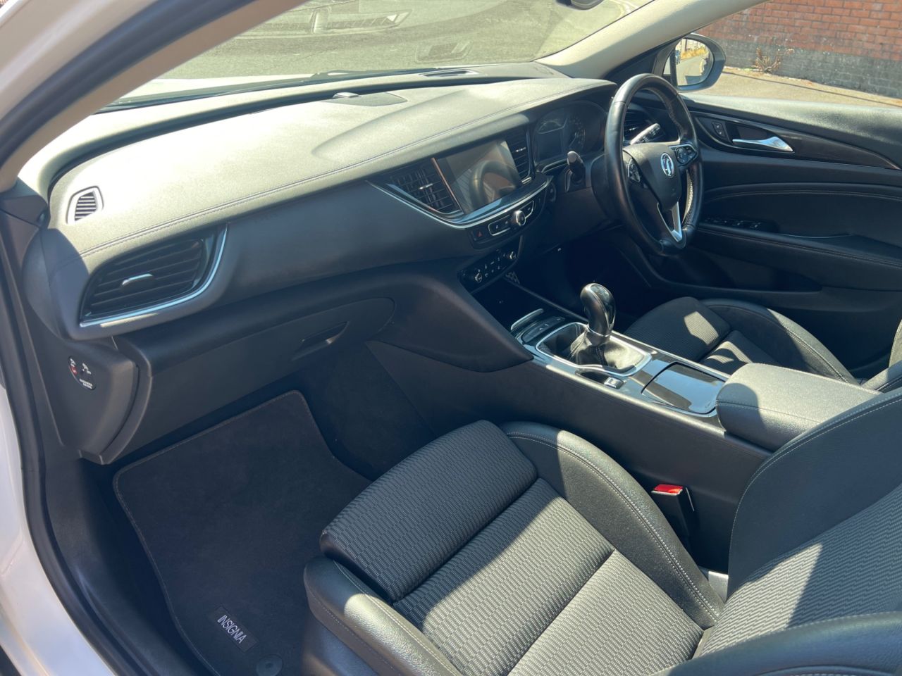 2018 68 VAUXHALL INSIGNIA