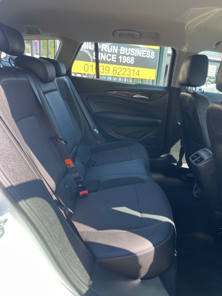 2018 68 VAUXHALL INSIGNIA