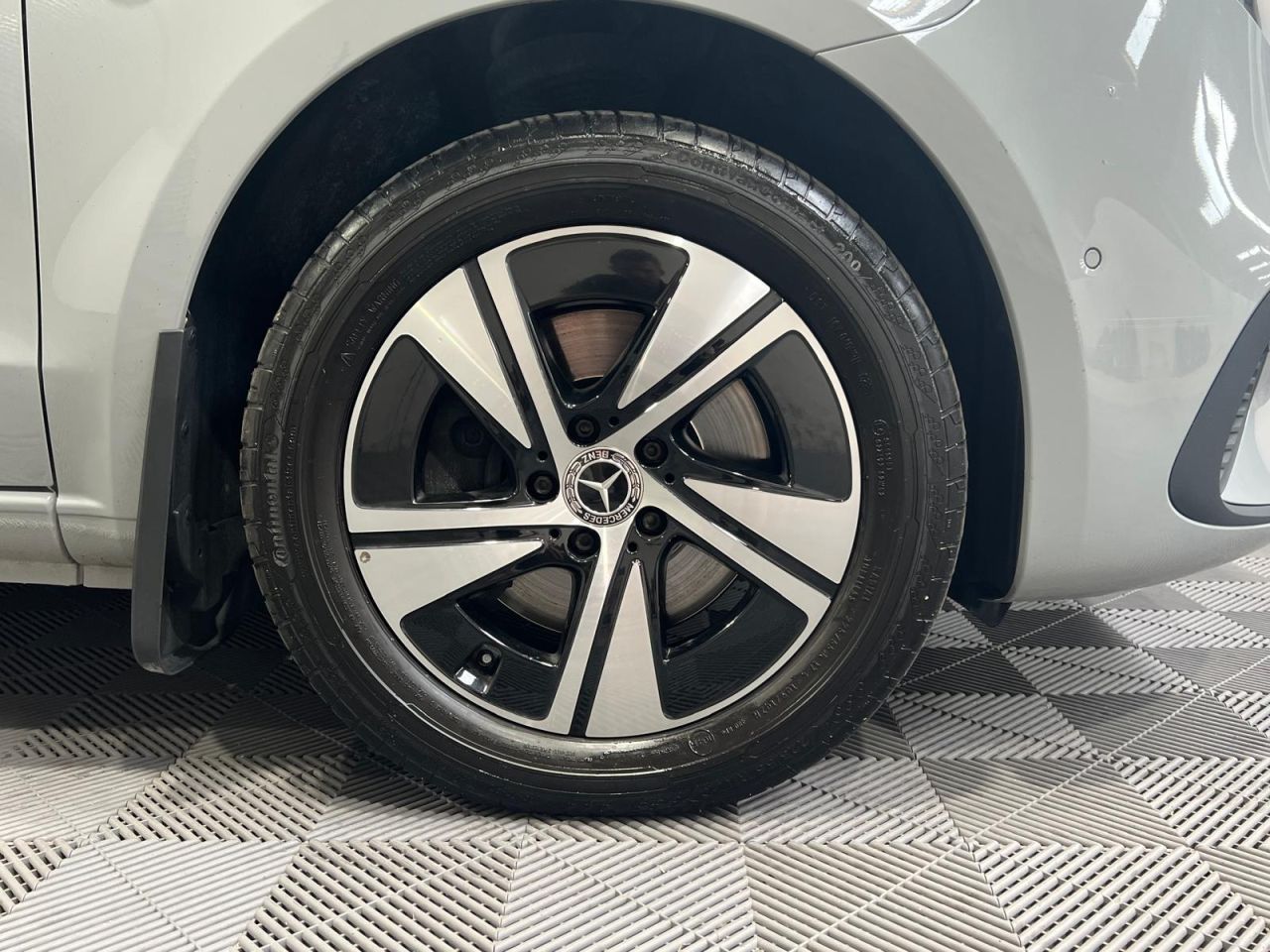 2025 MERCEDES VITO 2.0 119 CDI SELECT Crew Van Double Cab 5dr Diesel G-Tronic RWD L2 Euro 6 (s - vehicle photo 12 for sale on PureCar