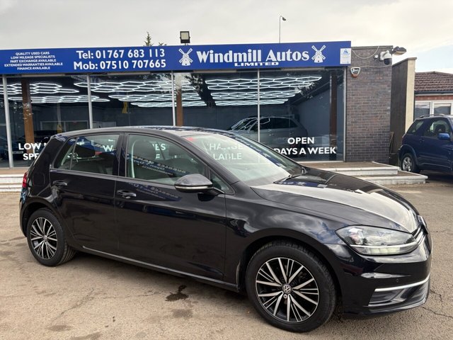 2017 Volkswagen GOLF