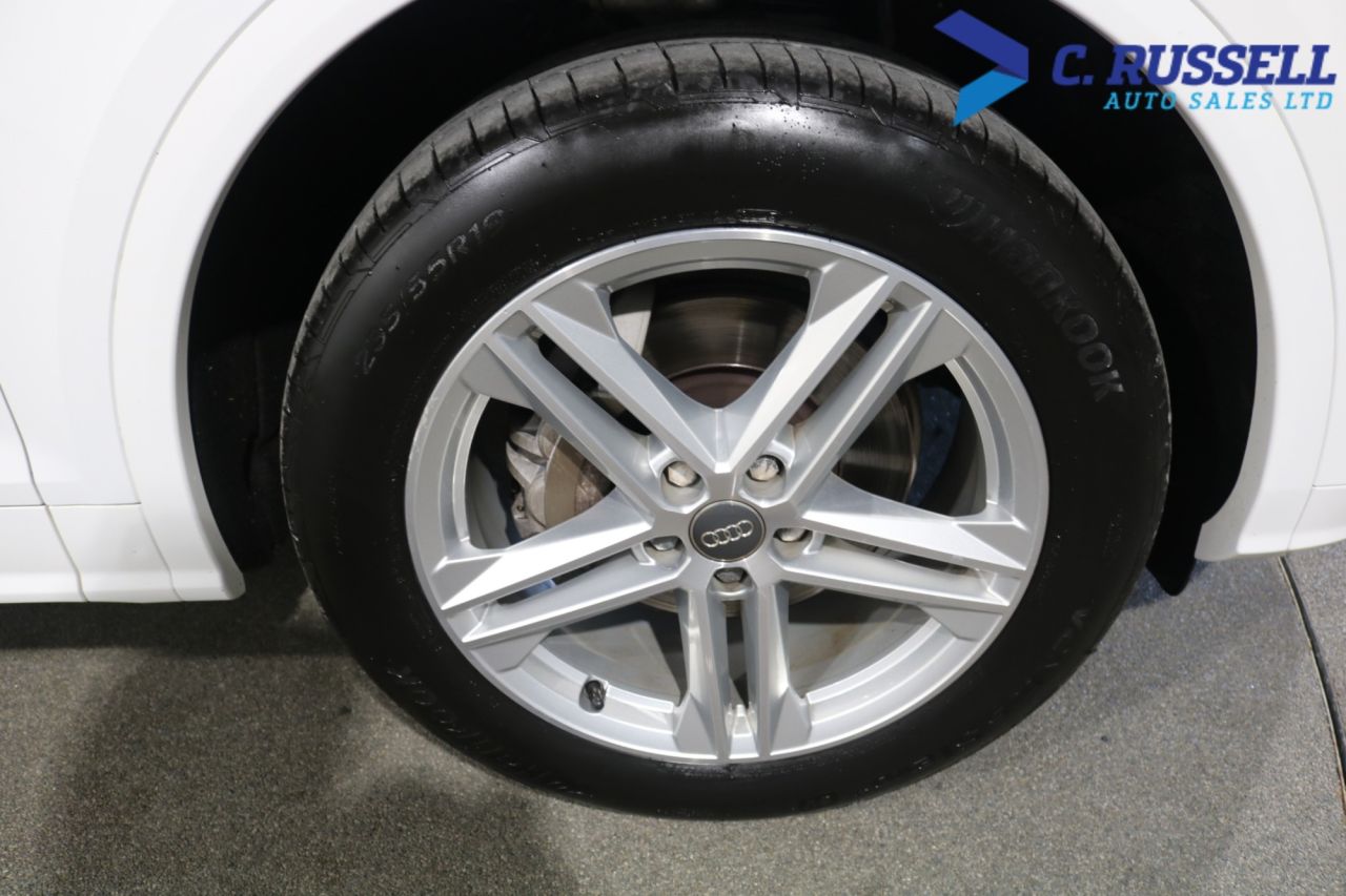 2020 AUDI Q5 S Line - vehicle photo 9 for sale on PureCar