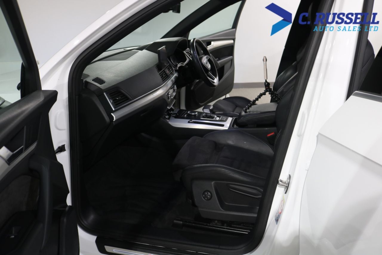 2020 AUDI Q5 S Line - vehicle photo 14 for sale on PureCar