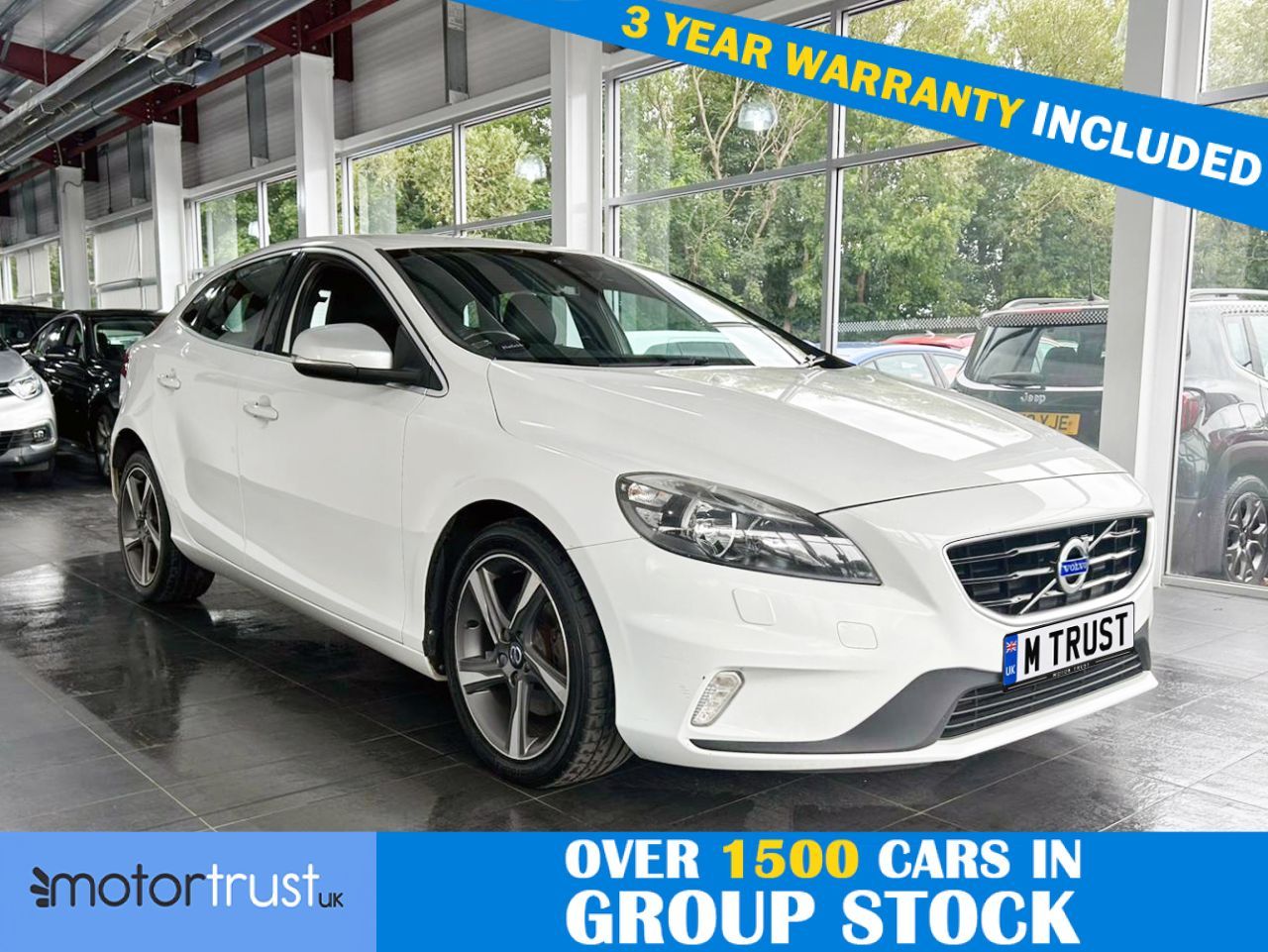 Volvo V40 2015