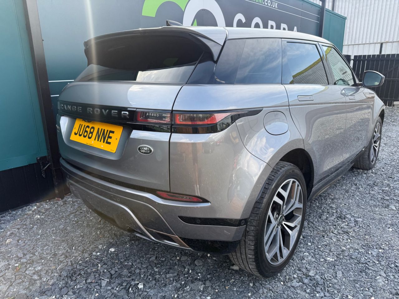2020 LAND ROVER RANGE ROVER EVOQUE 2.0 D180 R-Dynamic HSE SUV 5dr Diesel Auto 4WD Euro 6 (s/s) (180 ps) - vehicle photo 5 for sale on PureCar