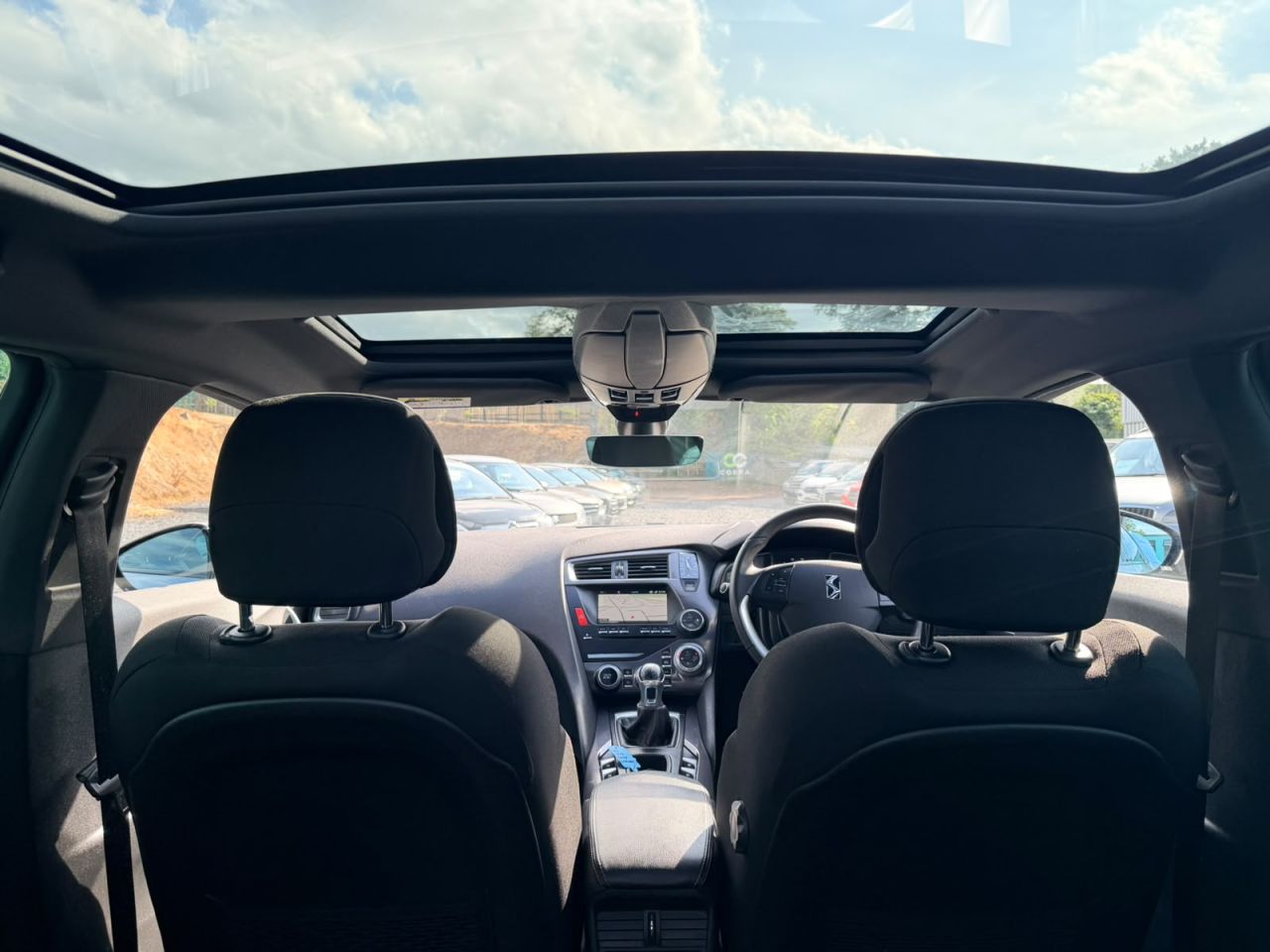 2019 DS AUTOMOBILES DS 5 1.6 BlueHDi Elegance Hatchback 5dr Diesel Manual Euro 6 (s/s) (120 ps) - vehicle photo 15 for sale on PureCar