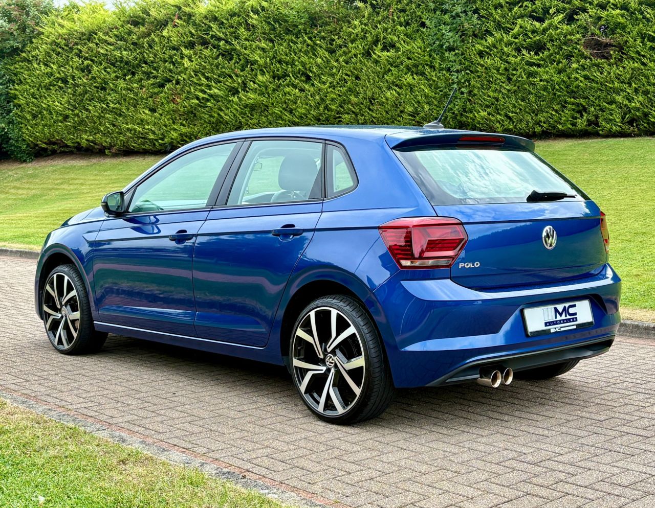 2019 VOLKSWAGEN POLO 1.0 TSI SE Tech Edition Hatchback 5dr Petrol Manual Euro 6 (s/s) (95 ps) - vehicle photo 4 for sale on PureCar