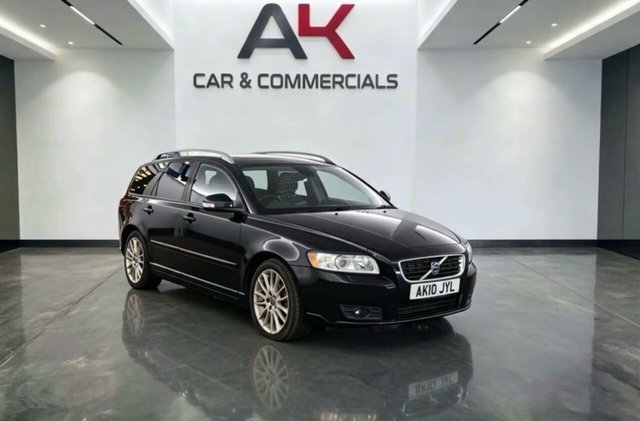 2010 VOLVO V50 1.6D DRIVE SE LUX ESTATE 5DR DIESEL MANUAL EURO 4 S S... photo