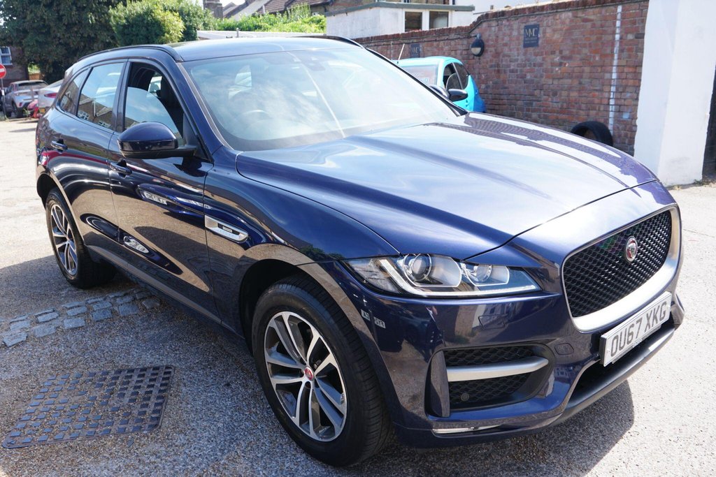 Jaguar F-Pace