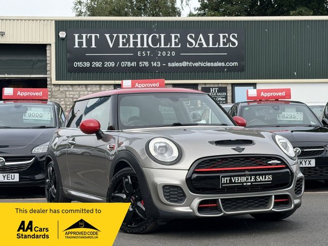 2017 MINI MINI