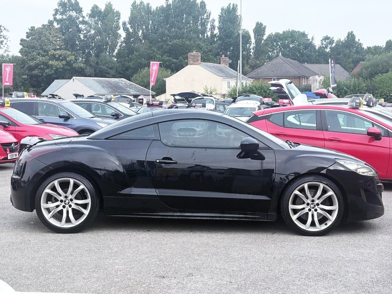 2012 Peugeot RCZ in black — photo 2 of 12
