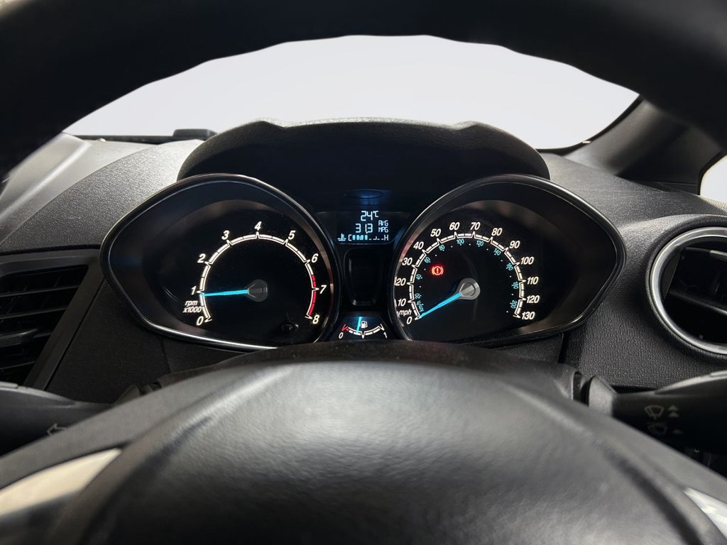 2016 Ford Fiesta — image 16