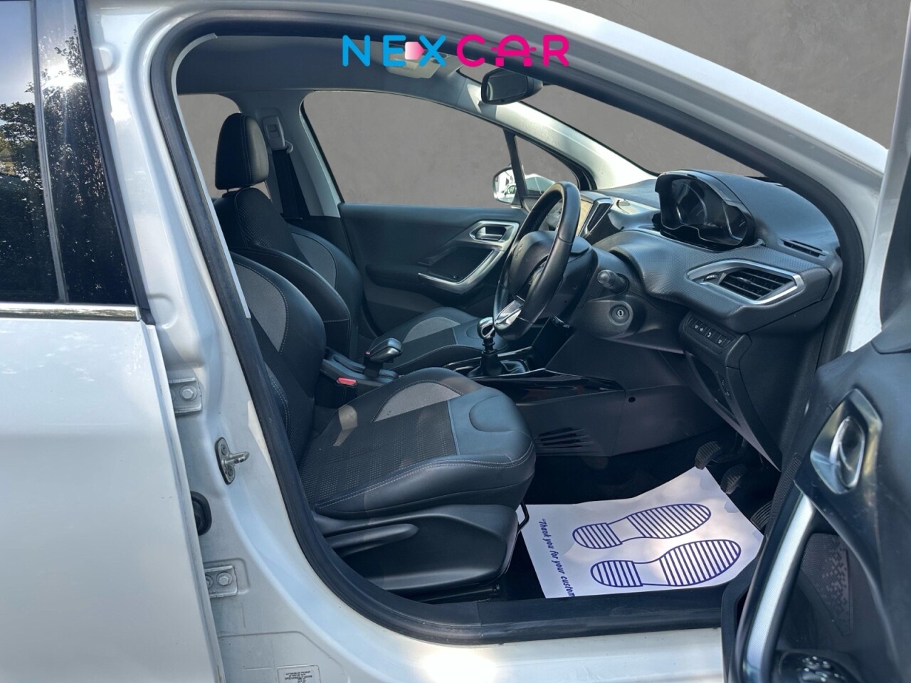 2019 68 PEUGEOT 2008