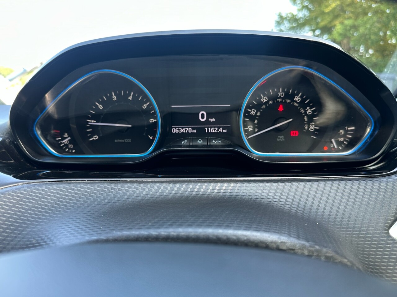 2019 68 PEUGEOT 2008
