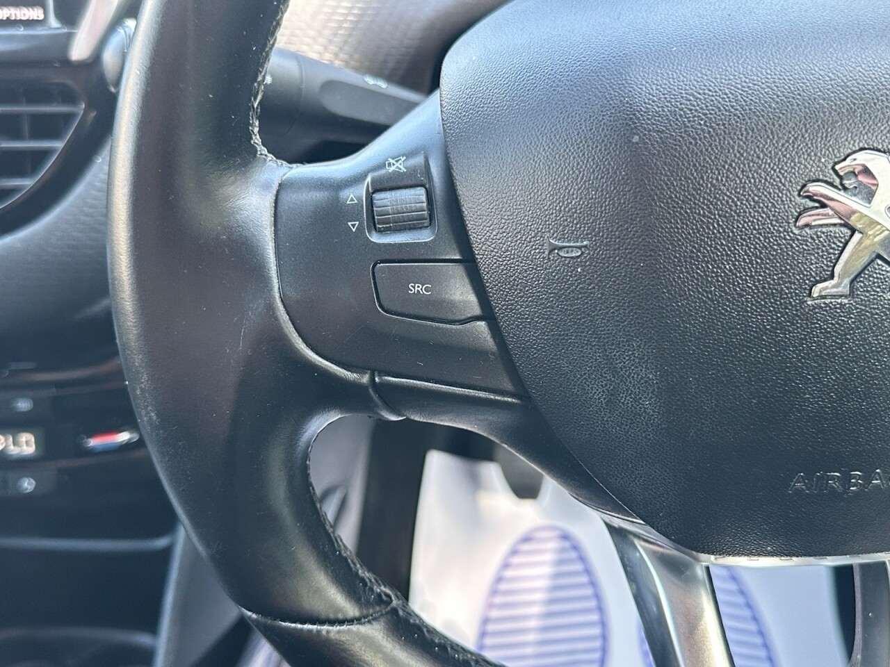 2019 68 PEUGEOT 2008
