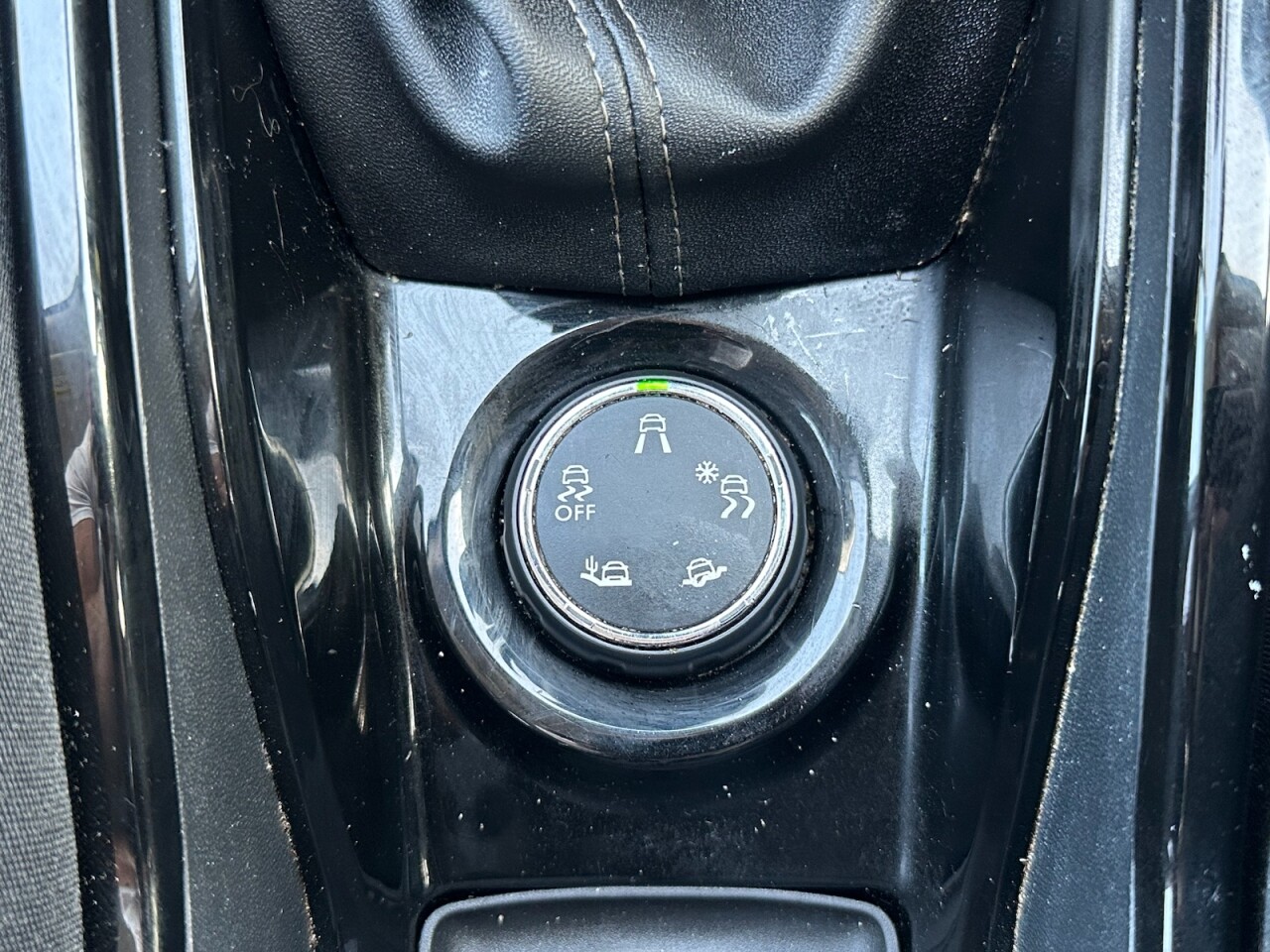 2019 68 PEUGEOT 2008