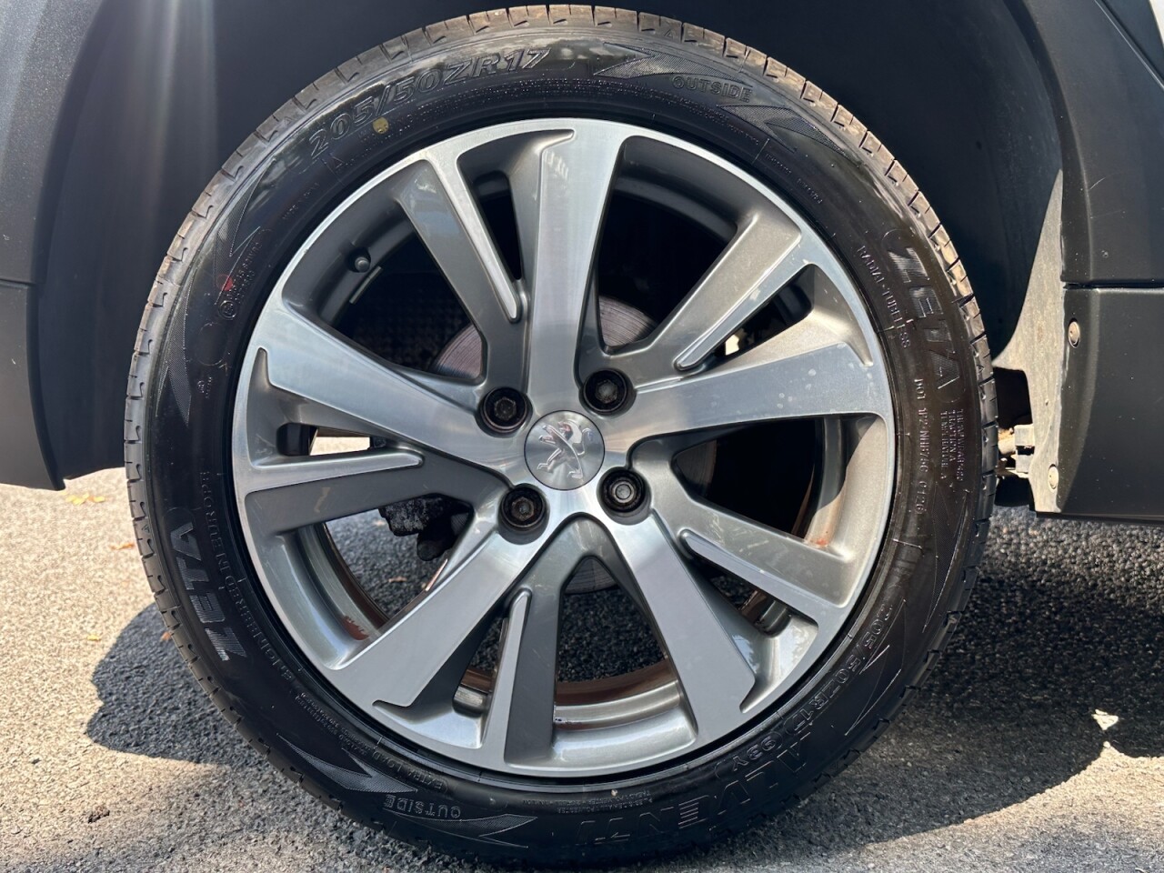 2019 68 PEUGEOT 2008