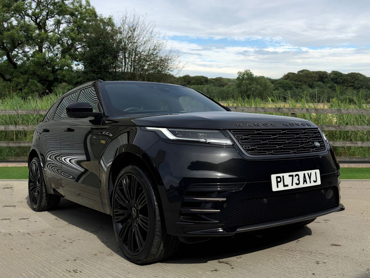 2023 Land Rover Range Rover Velar