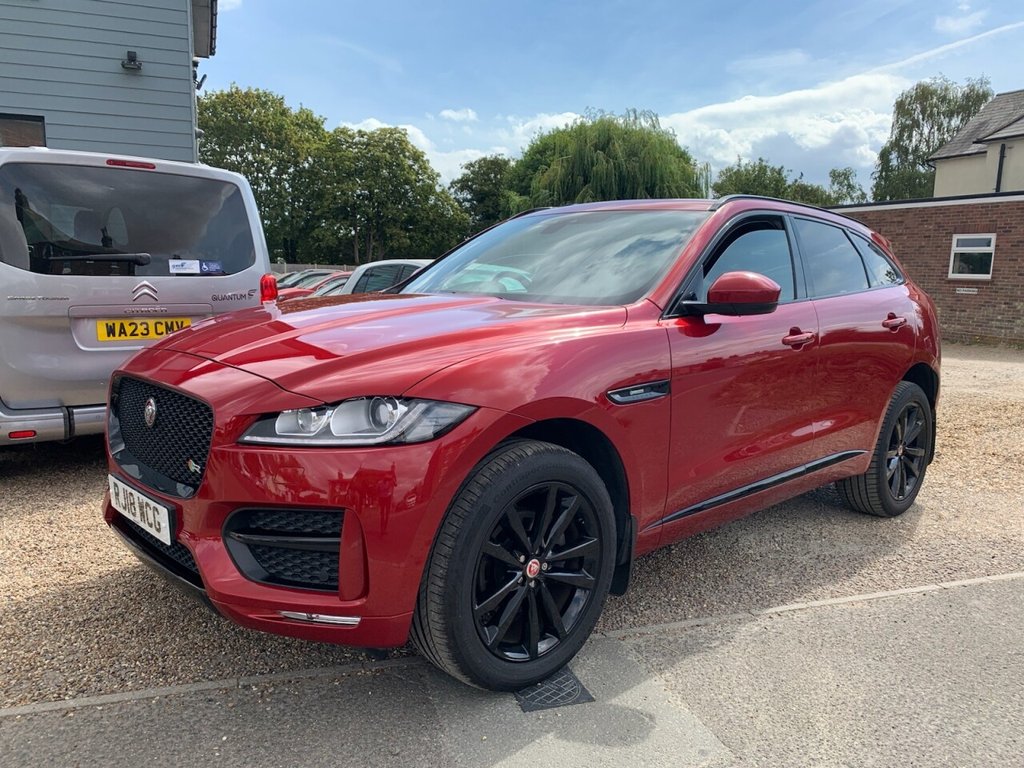 Jaguar F-Pace