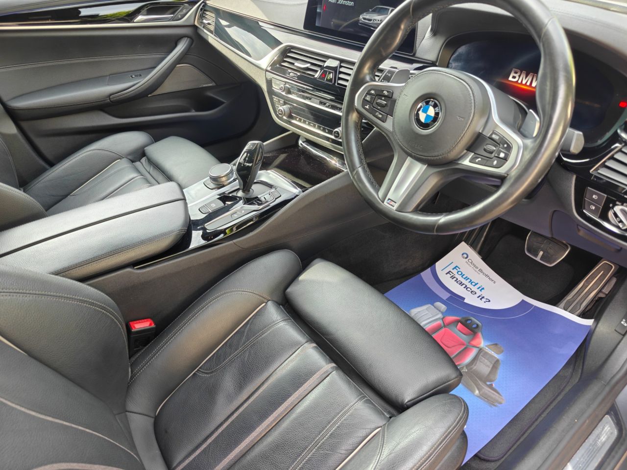 2019 BMW 5 SERIES 3.0 530d M Sport Saloon 4dr Diesel Auto xDrive Euro 6 (s/s) (265 ps) - vehicle photo 11 for sale on PureCar