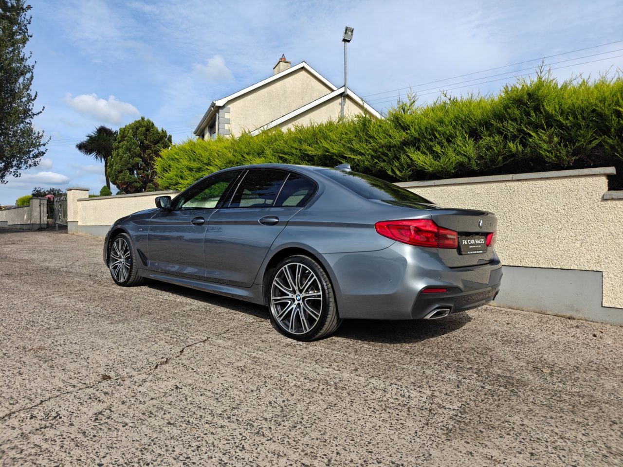 2019 BMW 5 SERIES 3.0 530d M Sport Saloon 4dr Diesel Auto xDrive Euro 6 (s/s) (265 ps) - vehicle photo 5 for sale on PureCar