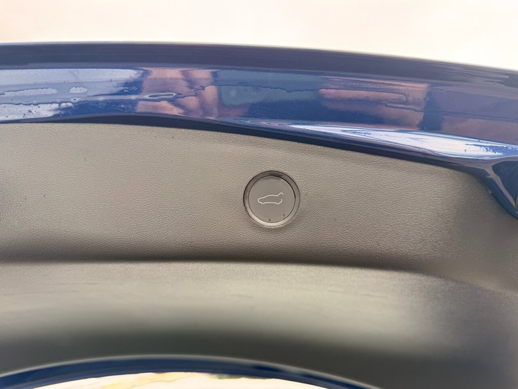 2022 Tesla Model 3 — image 6