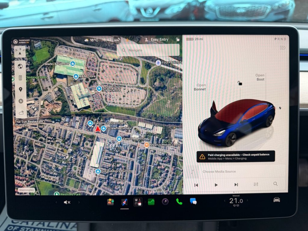 2022 Tesla Model 3 — image 13