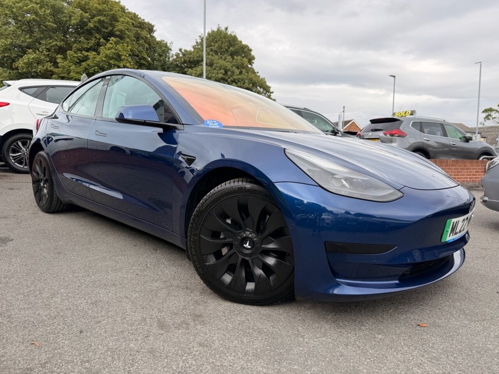 2022 Tesla Model 3 — image 22