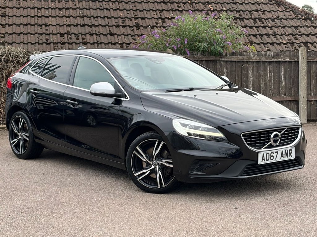 2017 Volvo V40