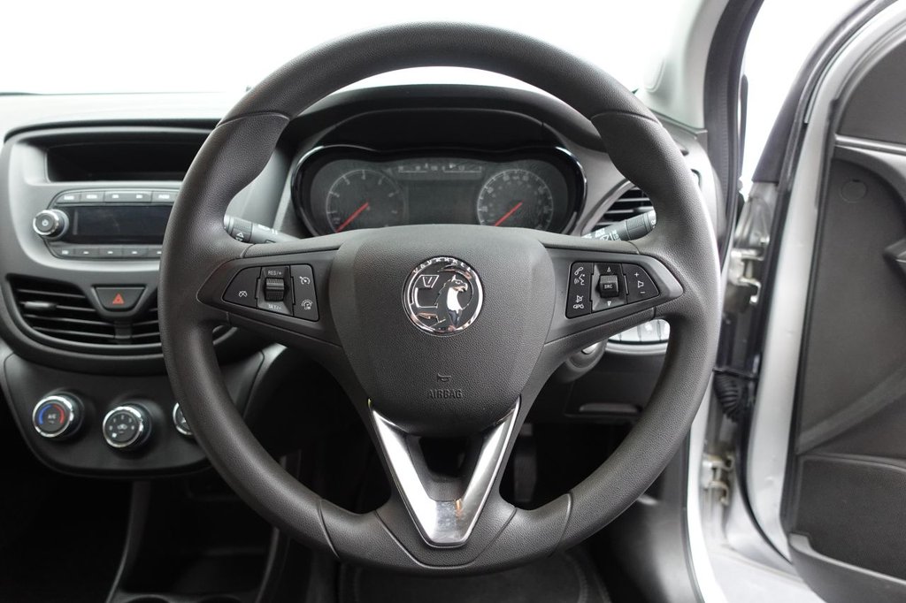 2018 Vauxhall Viva — image 14