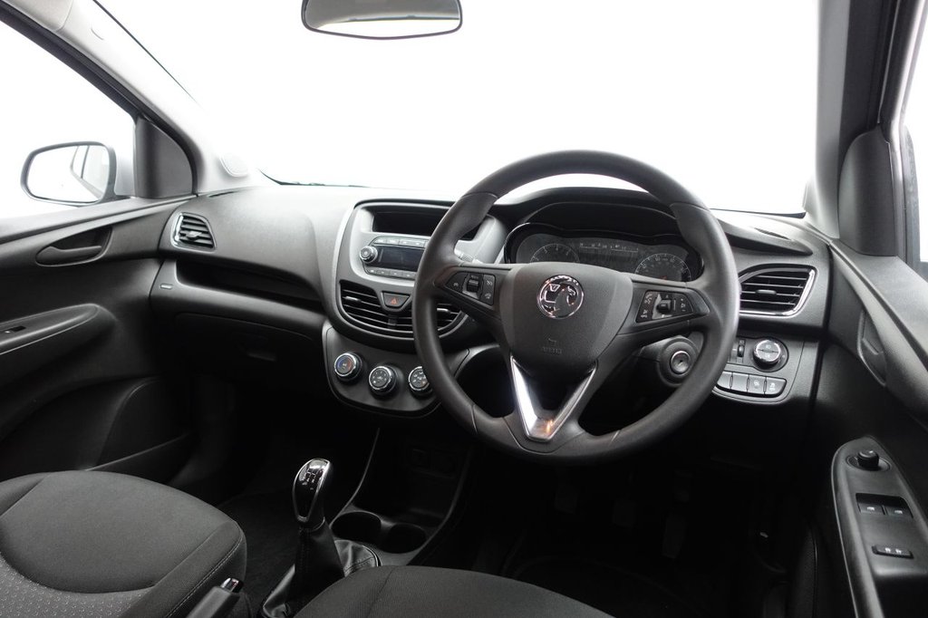 2018 Vauxhall Viva — image 7