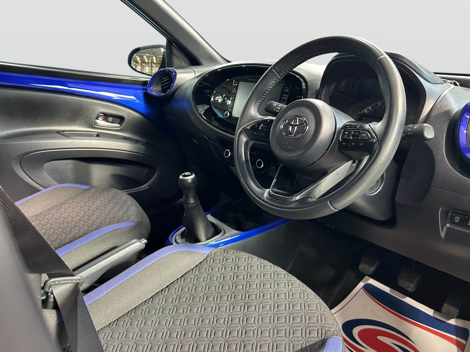 2023 Toyota Aygo X — image 4