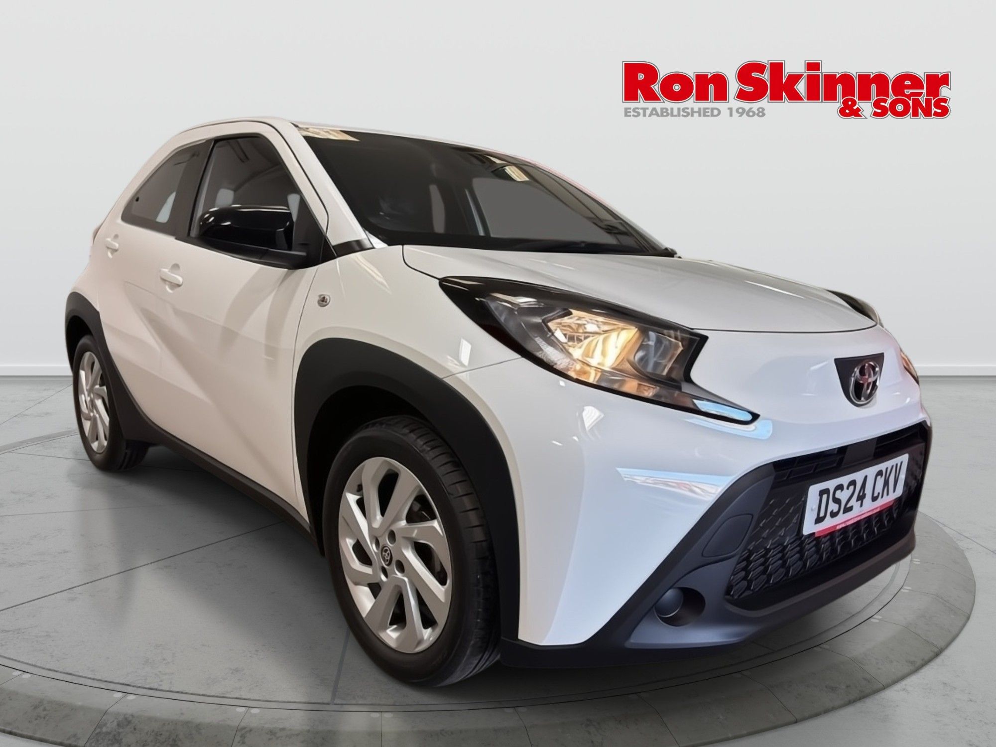 2024 Toyota Aygo X — image 1