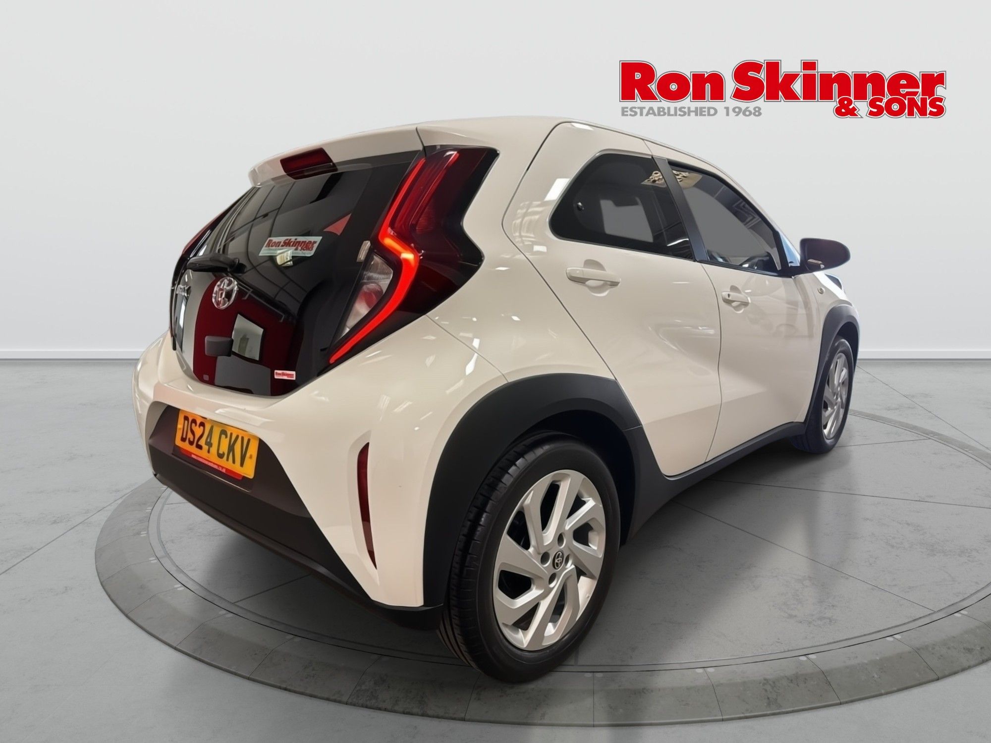 2024 Toyota Aygo X — image 4