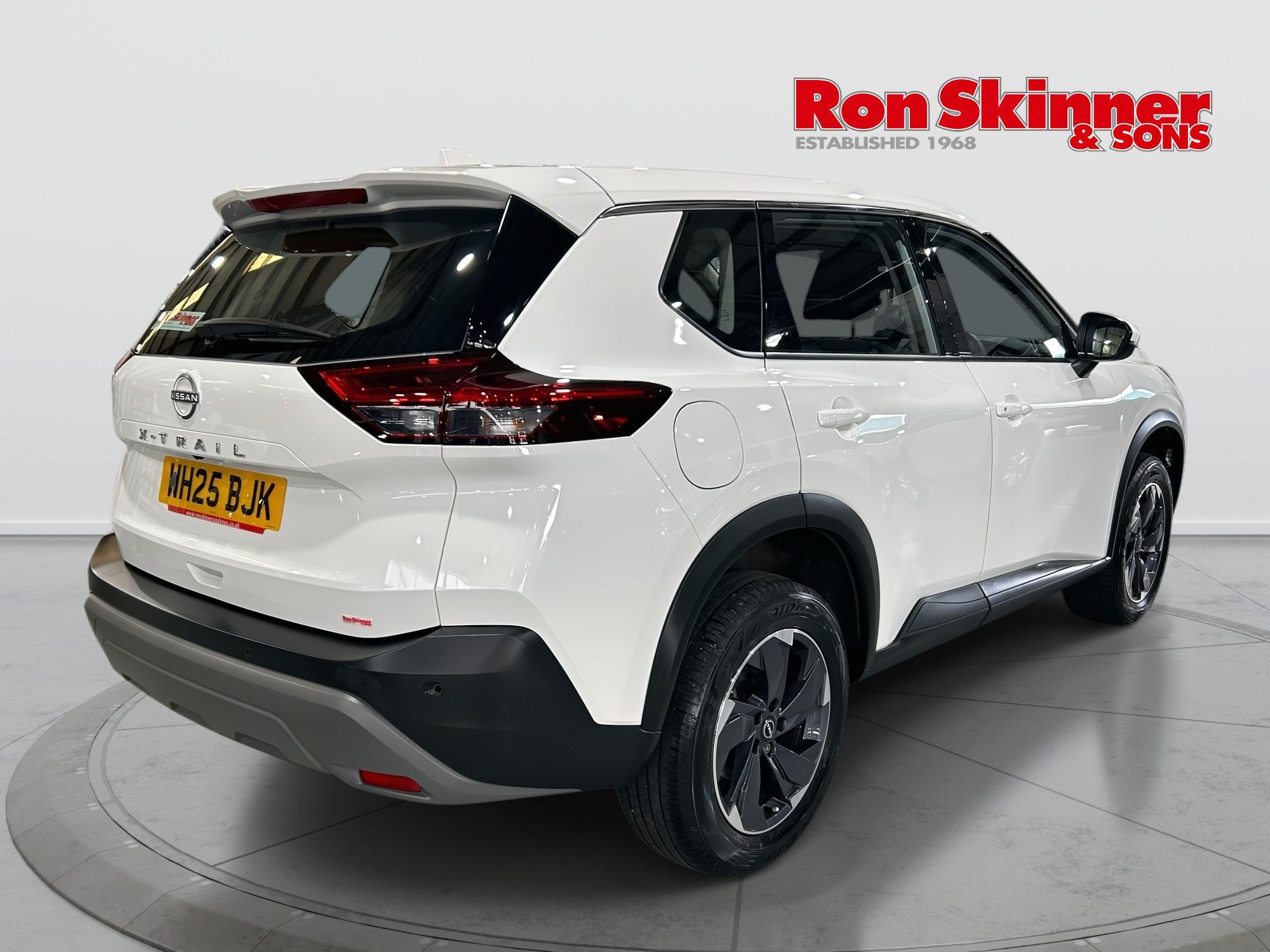 2025 Nissan X-Trail — image 4