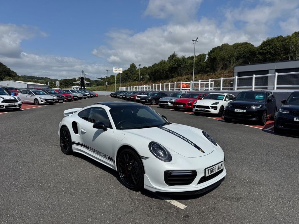 PORSCHE 911 3.8T 991.2 Turbo Coupe PDK Auto Gen2 4WD Euro 6 540 ps