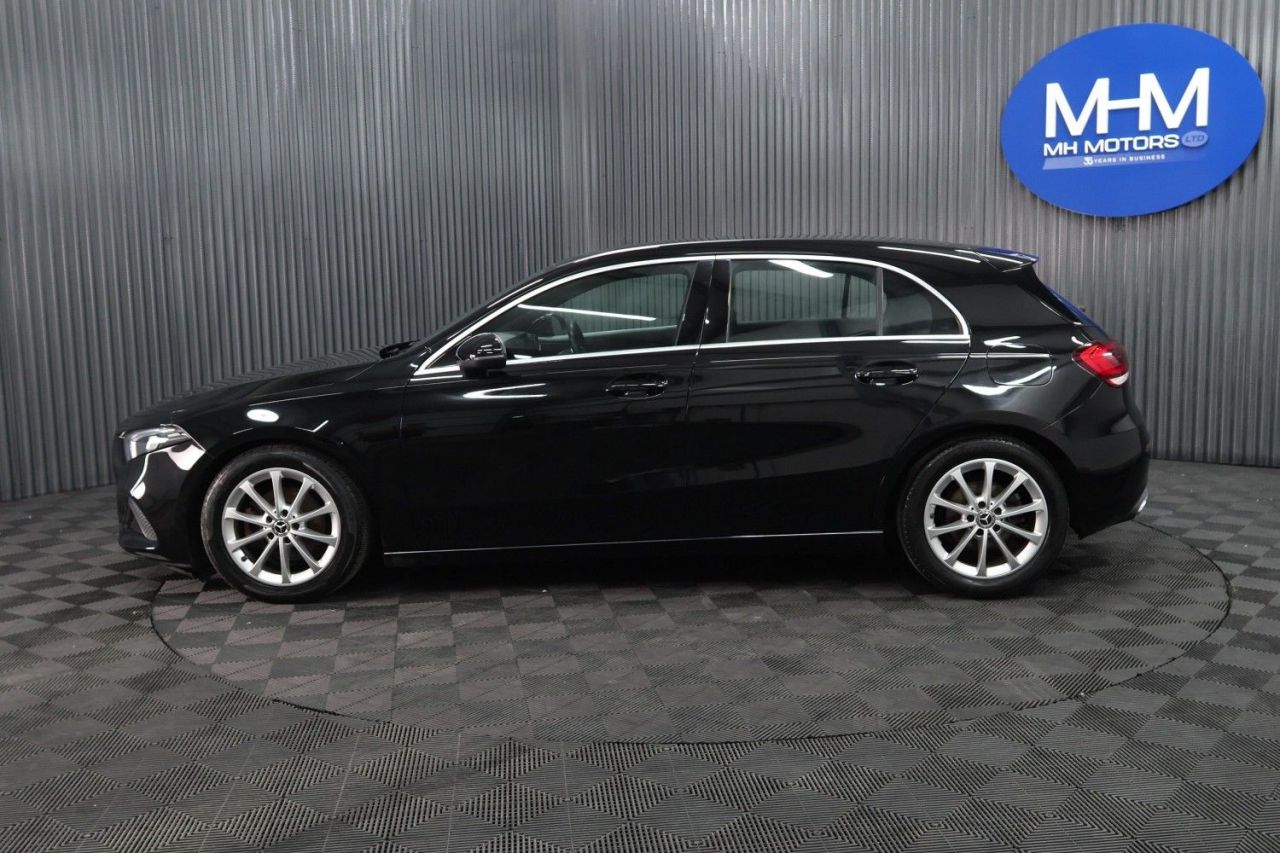 2019 MERCEDES A CLASS 1.5 A180d Sport Hatchback 5dr Diesel 7G-DCT Euro 6 (s/s) (116 ps) LONG MOT - vehicle photo 4 for sale on PureCar