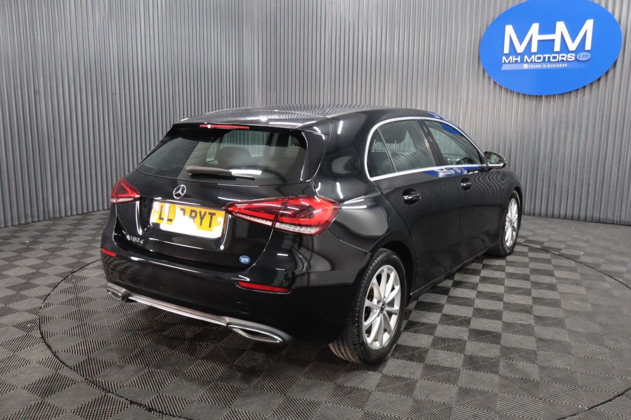2019 MERCEDES A CLASS 1.5 A180d Sport Hatchback 5dr Diesel 7G-DCT Euro 6 (s/s) (116 ps) LONG MOT - vehicle photo 20 for sale on PureCar