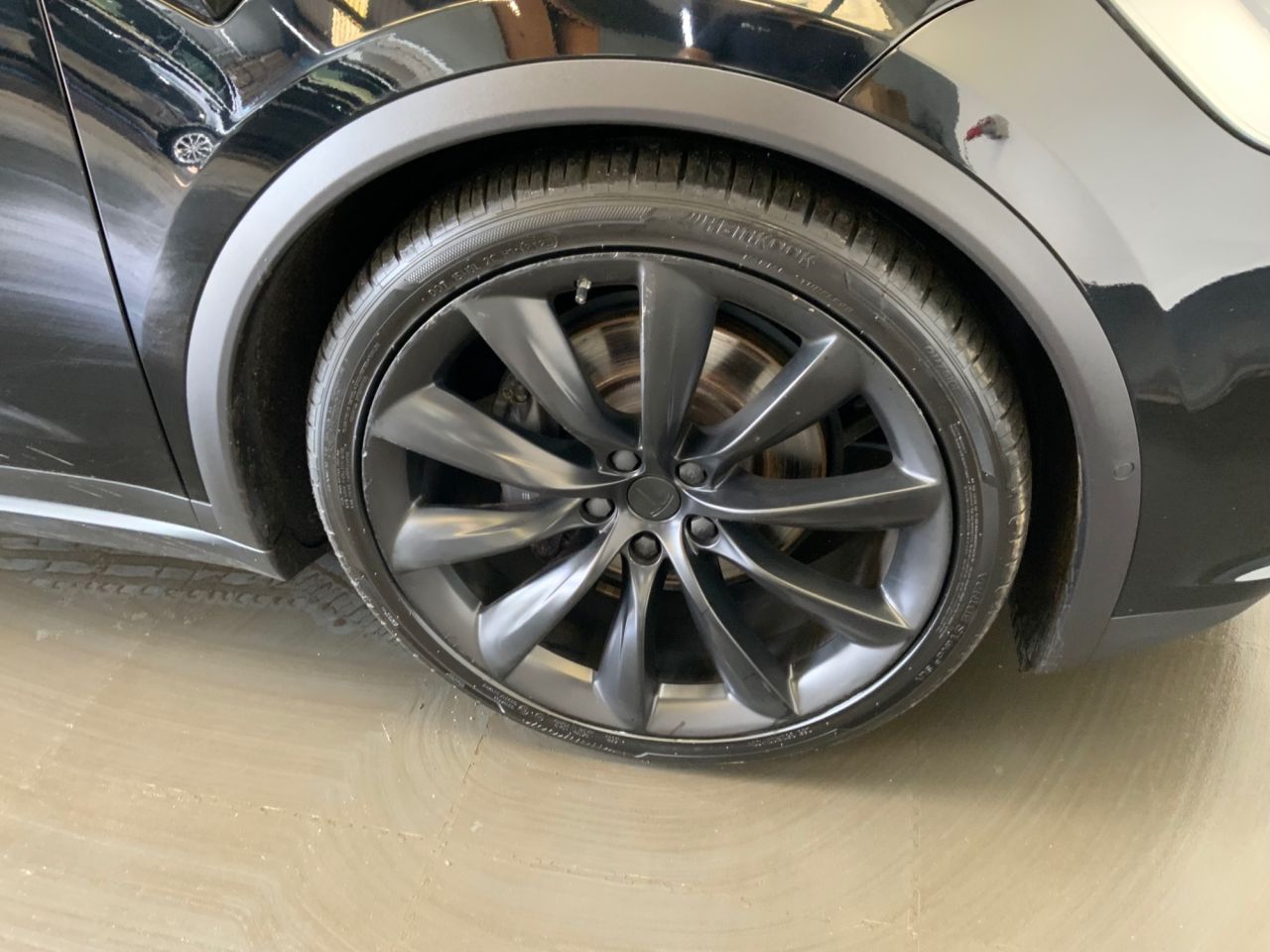 2020 TESLA MODEL X (Dual Motor) Long Range SUV 5dr Electric Auto 4WDE (417 bhp) - vehicle photo 17 for sale on PureCar