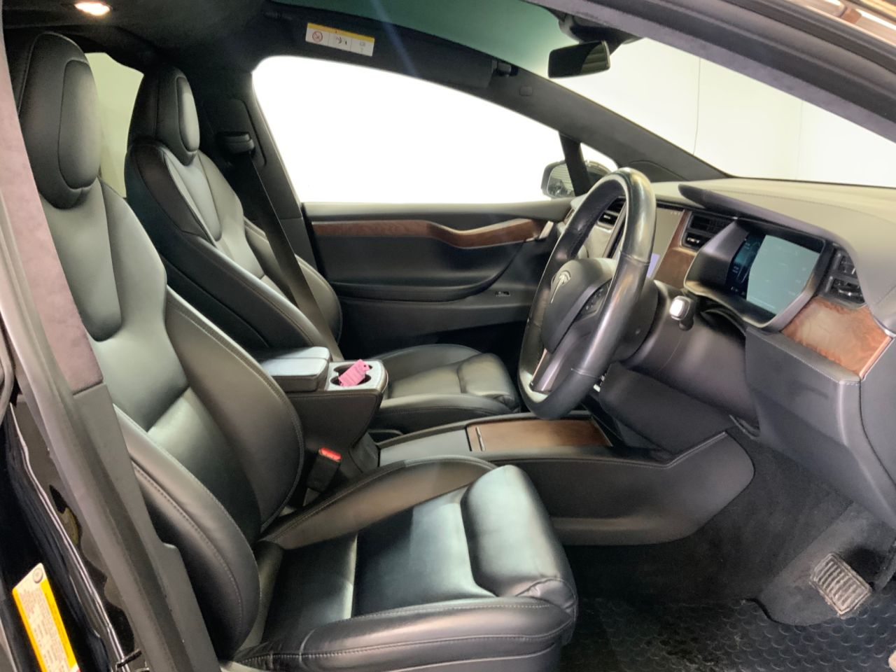 2020 TESLA MODEL X (Dual Motor) Long Range SUV 5dr Electric Auto 4WDE (417 bhp) - vehicle photo 20 for sale on PureCar